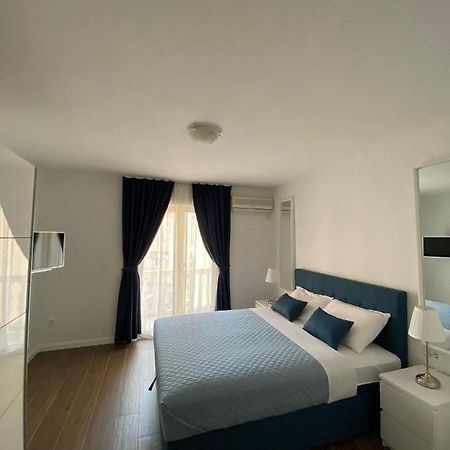 Venera Apartments Budva Bagian luar foto