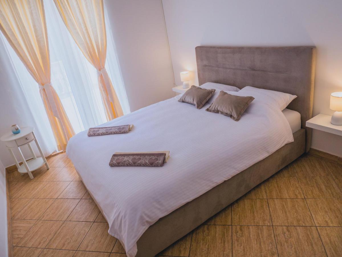 Venera Apartments Budva Bagian luar foto