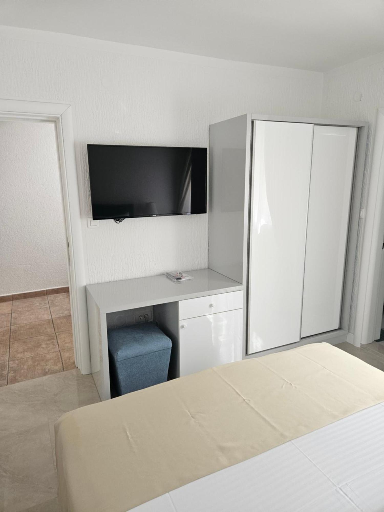 Venera Apartments Budva Bagian luar foto